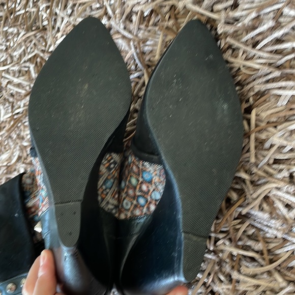 ISABEL MARANT Suede Printed Boots - Picture 11 of 12